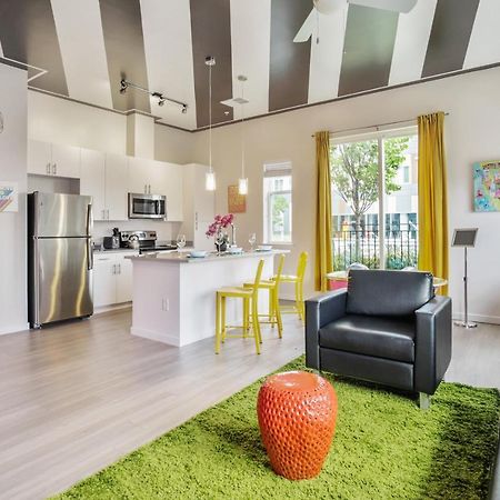 Апартаменты Lux House Of Champagne 2Br 2Ba Free Parking & Wifi Балтимор Экстерьер фото